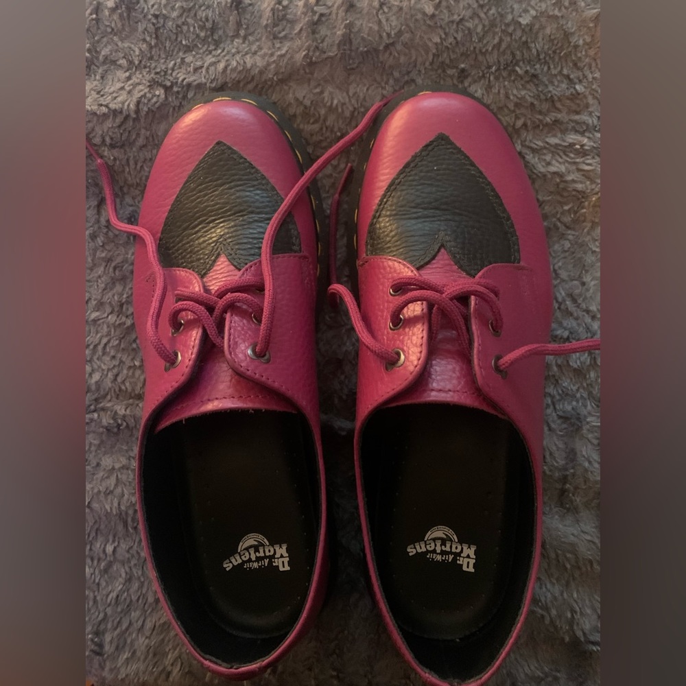 Dr Martens 1461 Amore Oxford Fuchsia/Black Size 10 great cond. w Doc Marten oil